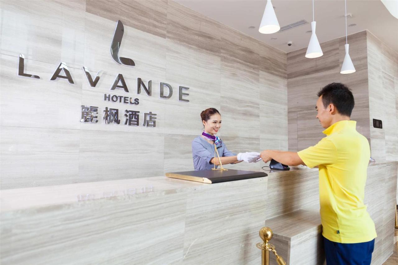 Lavande Hotel Langzhong Railway Station And International Trade City Exterior foto